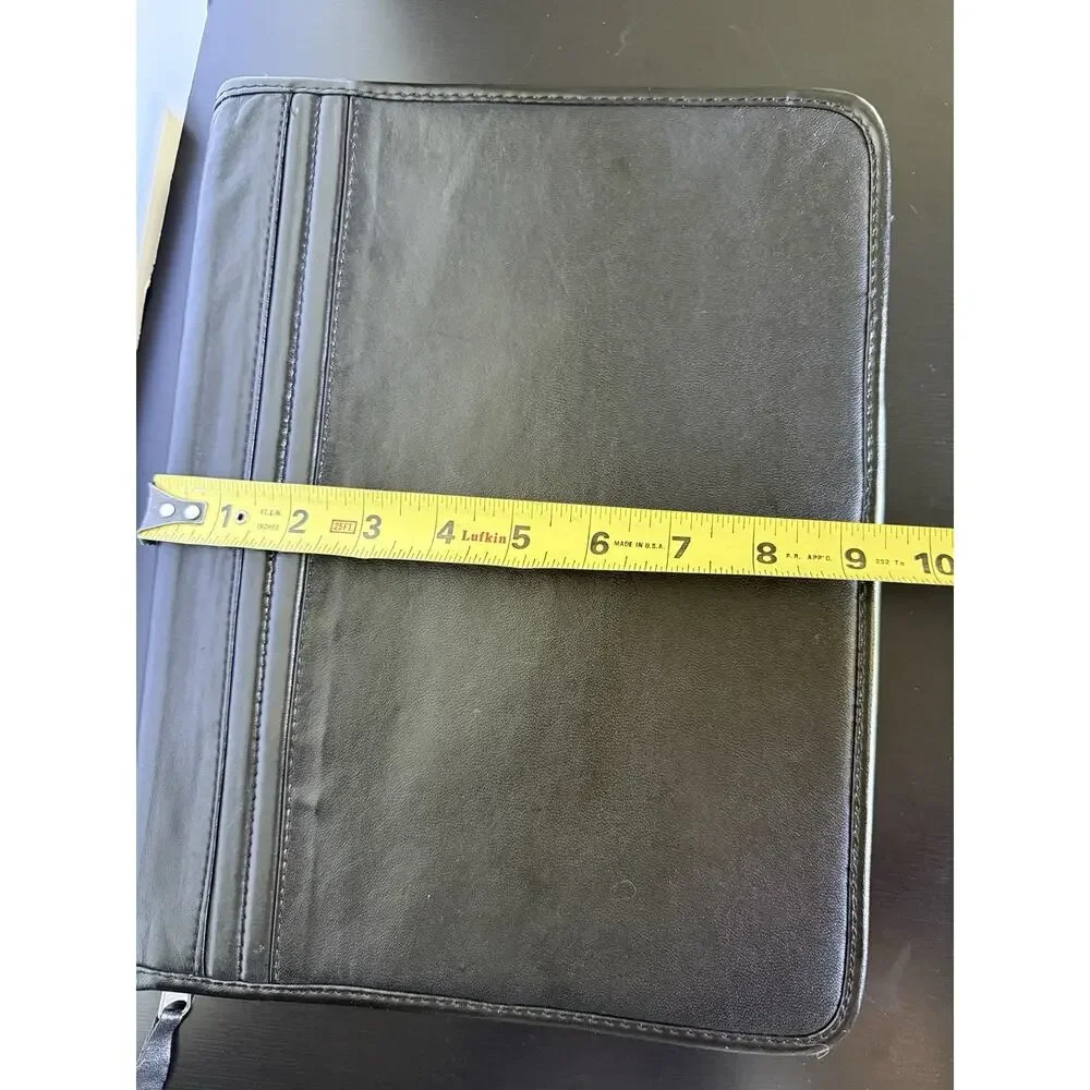 Design-A-Day America Genuine Leather Zip Portfolio Padfolio Calculator Black